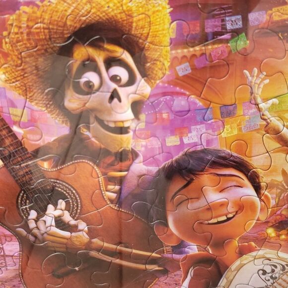 Large Framed Disney "COCO" Picture Puzzle - Picture 6 of 7